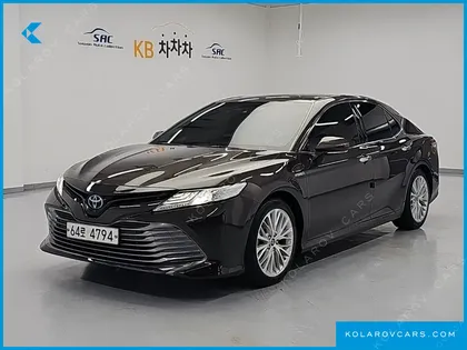 TOYOTA CAMRY 2.5 XLE HYBRID