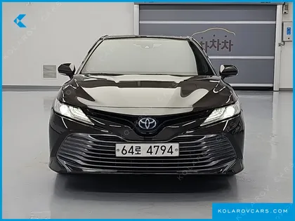 TOYOTA CAMRY 2.5 XLE HYBRID