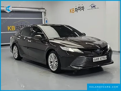 TOYOTA CAMRY 2.5 XLE HYBRID