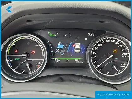 TOYOTA CAMRY 2.5 XLE HYBRID