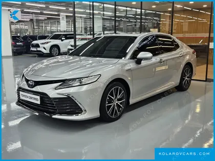 TOYOTA CAMRY 2.5 XLE HYBRID