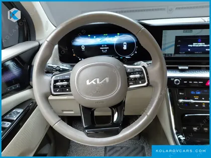 KIA CARNIVAL DIESEL 9-SEATER HI-LIMOUSINE