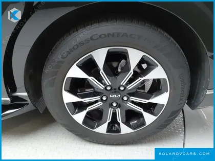 KIA CARNIVAL DIESEL 9-SEATER HI-LIMOUSINE