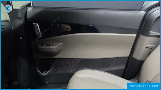 KIA CARNIVAL HEV 9SEATER GRAVITY