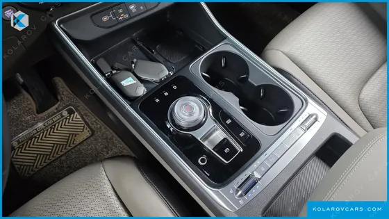 KIA CARNIVAL HEV 9SEATER GRAVITY