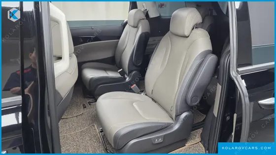 KIA CARNIVAL HEV 9SEATER GRAVITY