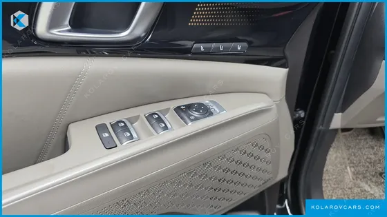 KIA CARNIVAL HEV 9SEATER GRAVITY