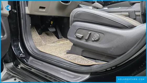 KIA CARNIVAL HEV 9SEATER GRAVITY