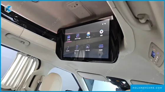 KIA CARNIVAL GASOLINE 9-SEATER HI-LIMOUSINE