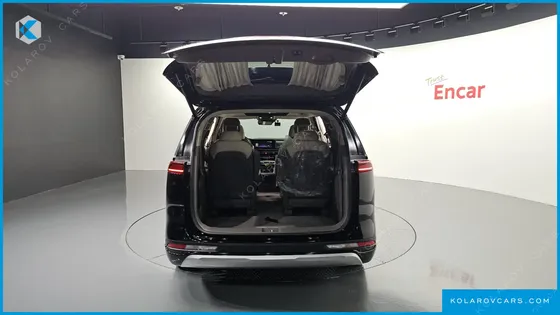KIA CARNIVAL GASOLINE 9-SEATER HI-LIMOUSINE