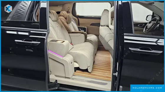 KIA CARNIVAL GASOLINE 9-SEATER HI LIMOUSINE