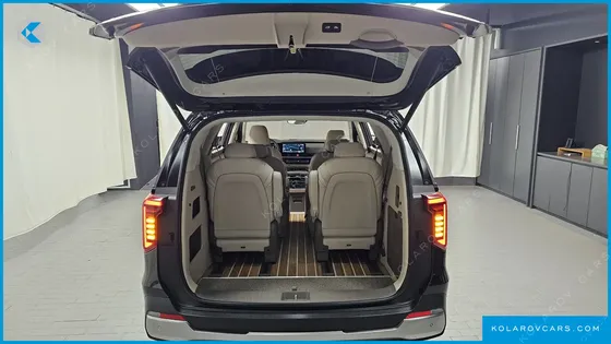 KIA CARNIVAL GASOLINE 9-SEATER HI LIMOUSINE