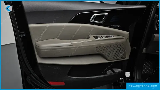 KIA CARNIVAL HEV 9SEATER GRAVITY