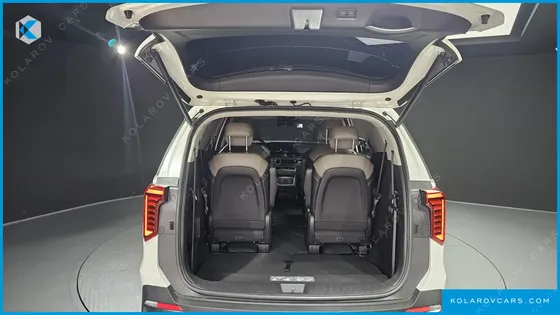 KIA CARNIVAL GASOLINE 9-SEATER NOBLESSE