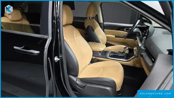 KIA CARNIVAL DIESEL 9-SEATER PRESTIGE