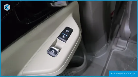 KIA CARNIVAL DIESEL 7-SEATER SIGNATURE