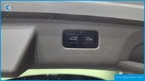 KIA CARNIVAL DIESEL 7-SEATER SIGNATURE