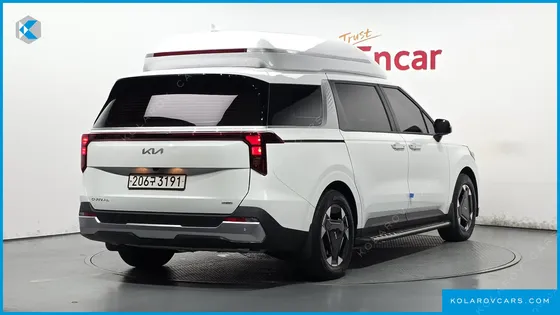 KIA CARNIVAL HEV 9-SEATER HI-LIMOUSINE (SPECIAL VEHICLE)