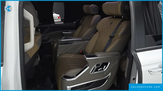 KIA CARNIVAL HEV 9-SEATER HI-LIMOUSINE (SPECIAL VEHICLE)