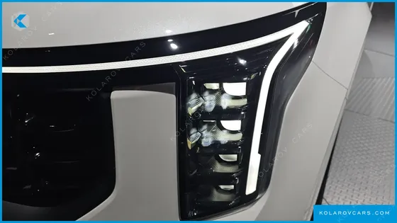 KIA CARNIVAL HEV 7-SEATER X LINE