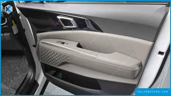KIA CARNIVAL HEV 7-SEATER X LINE