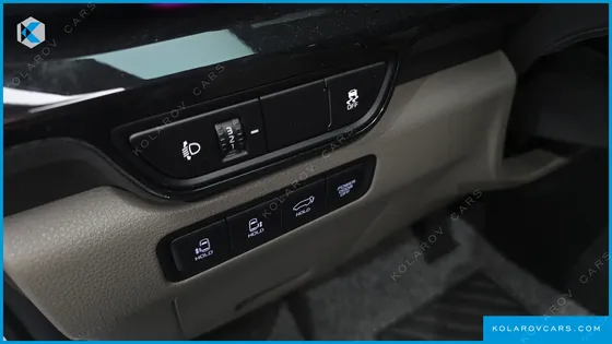 KIA CARNIVAL HEV 7-SEATER X LINE