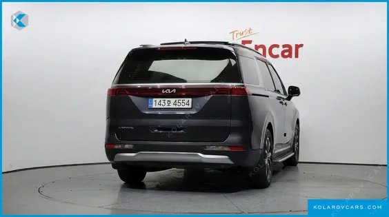 KIA CARNIVAL DIESEL 9-SEATER NOBLESSE