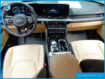 KIA CARNIVAL DIESEL 9-SEATER NOBLESSE