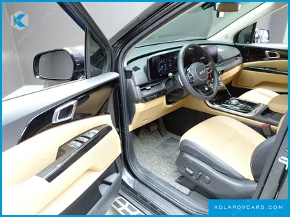KIA CARNIVAL DIESEL 9-SEATER NOBLESSE