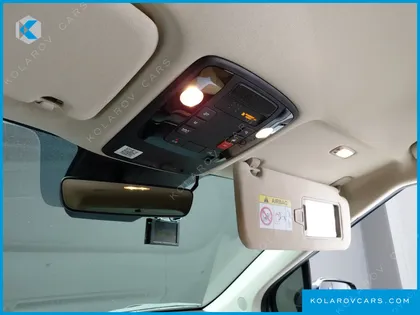 KIA CARNIVAL DIESEL 9-SEATER NOBLESSE