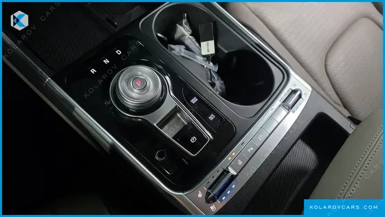 KIA CARNIVAL HEV 9SEATER GRAVITY