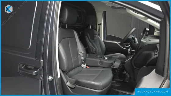 HYUNDAI STARIA CARGO 3-SEATER