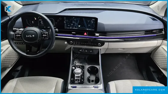 KIA CARNIVAL HEV 9SEATER SIGNATURE