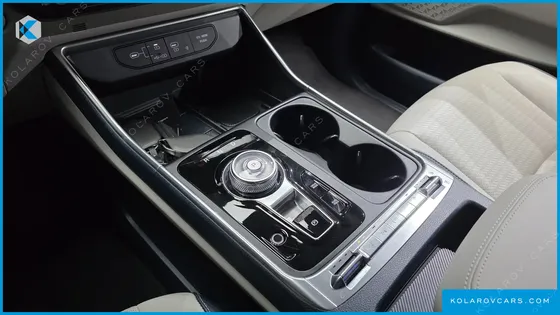 KIA CARNIVAL HEV 9SEATER SIGNATURE