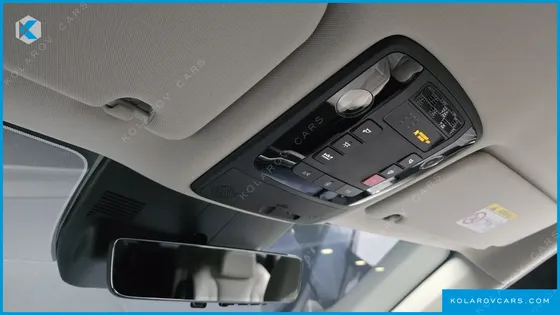 KIA CARNIVAL HEV 9SEATER SIGNATURE
