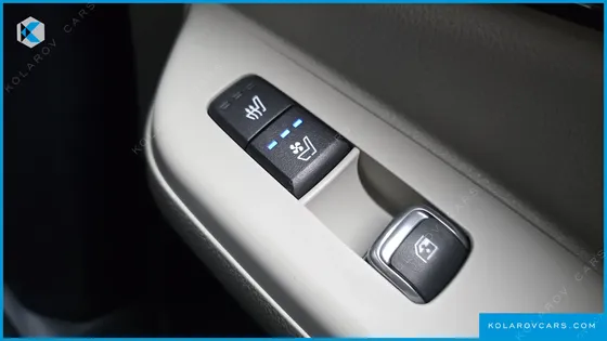 KIA CARNIVAL HEV 9SEATER SIGNATURE
