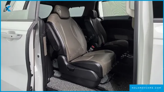 KIA CARNIVAL HEV 9SEATER NOBLESS
