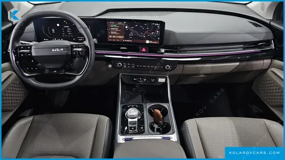 KIA CARNIVAL DIESEL 9-SEATER SIGNATURE