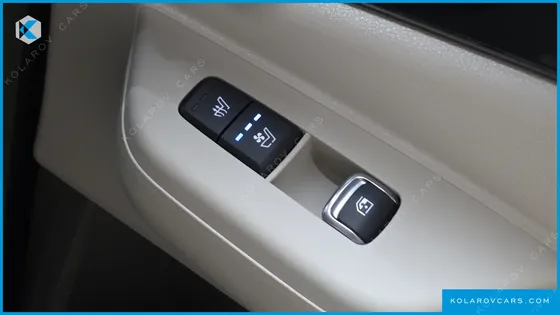 KIA CARNIVAL GASOLINE 9-SEATER GRAVITY