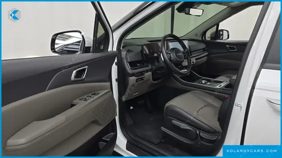 KIA CARNIVAL DIESEL 9-SEATER PRESTIGE