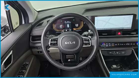 KIA CARNIVAL DIESEL 9-SEATER PRESTIGE