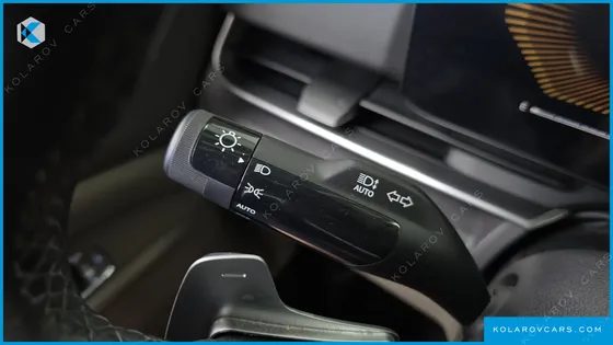 KIA CARNIVAL DIESEL 9-SEATER PRESTIGE