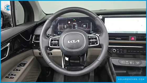KIA CARNIVAL GASOLINE 7-SEATER GRAVITY