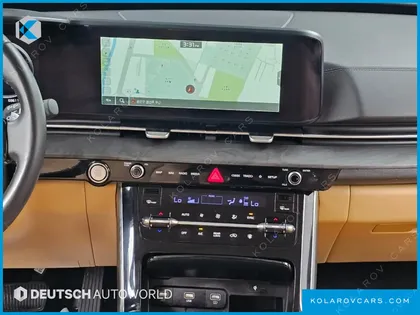 KIA CARNIVAL GASOLINE 11-SEATER NOBLESSE
