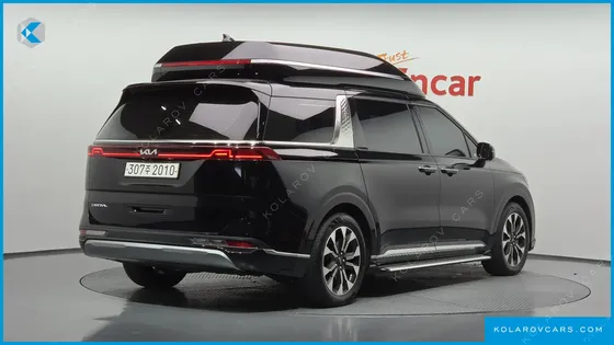 KIA CARNIVAL DIESEL 7-SEATER HI-LIMOUSINE