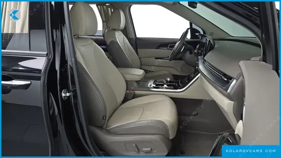 KIA CARNIVAL DIESEL 7-SEATER HI-LIMOUSINE