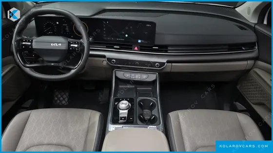 KIA CARNIVAL HEV 9SEATER NOBLESS