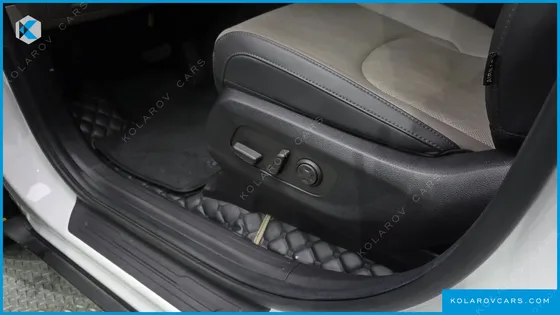 KIA CARNIVAL HEV 9SEATER NOBLESS