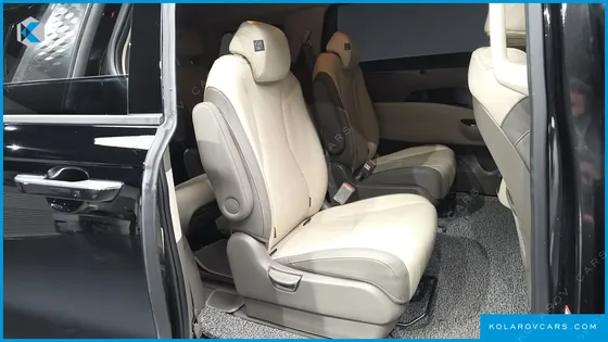KIA CARNIVAL GASOLINE 9-SEATER NOBLESSE