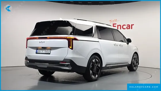 KIA CARNIVAL GASOLINE 7-SEATER SIGNATURE